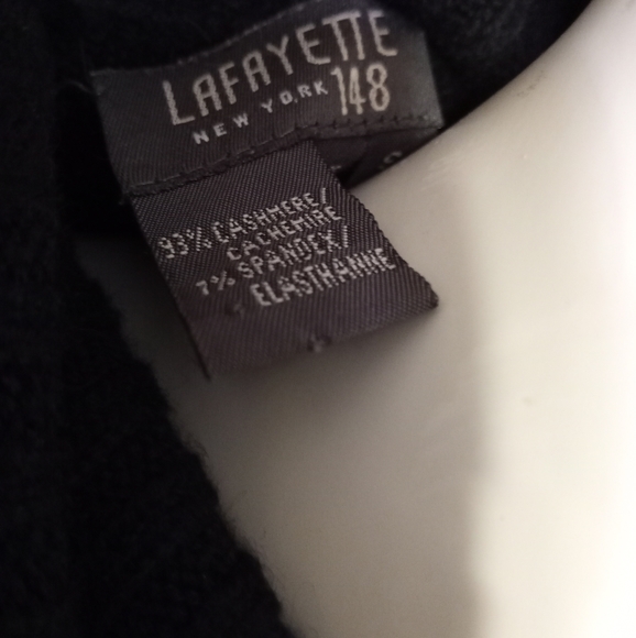 Laffeyette 148 black turtle neck. Sm - Picture 5 of 10